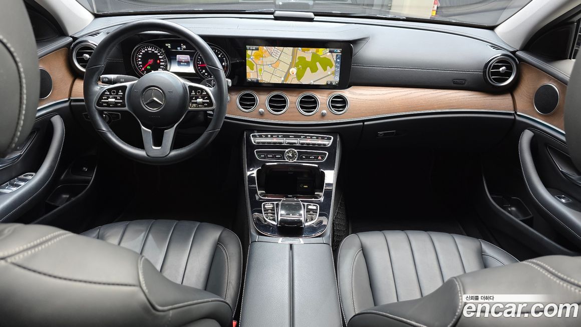 Mercedes-Benz E-Class 2020