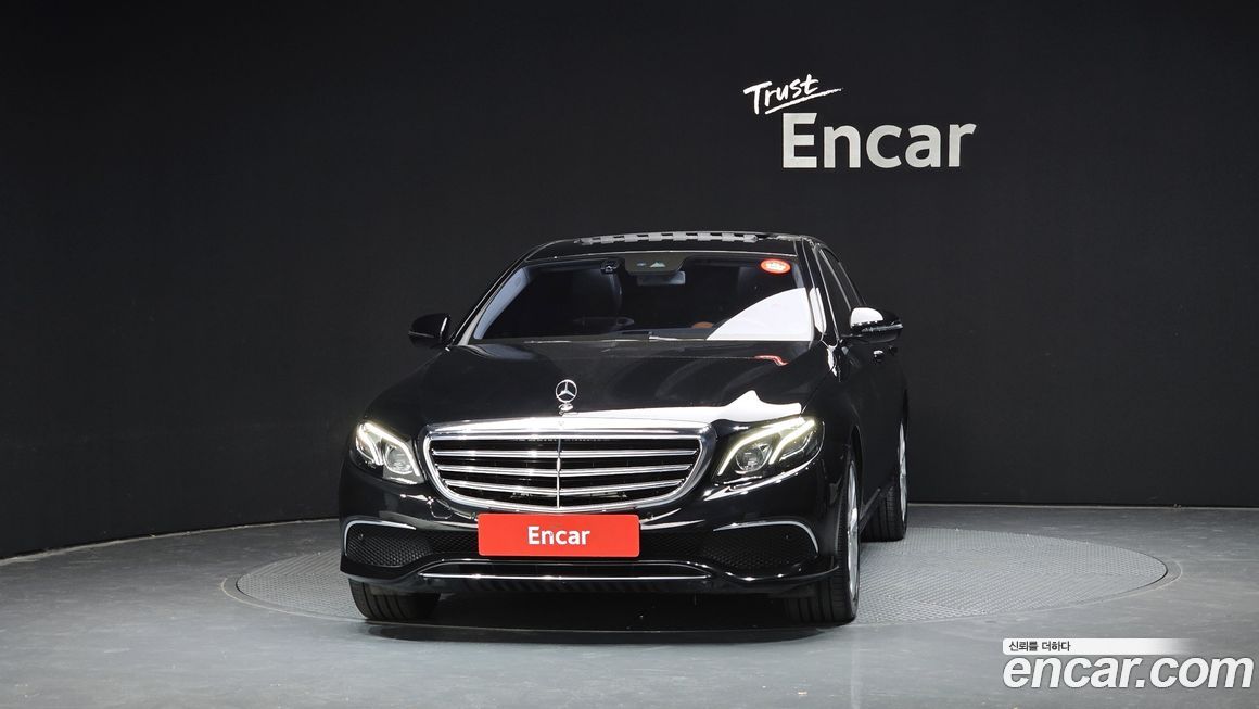 Mercedes-Benz E-Class 2020