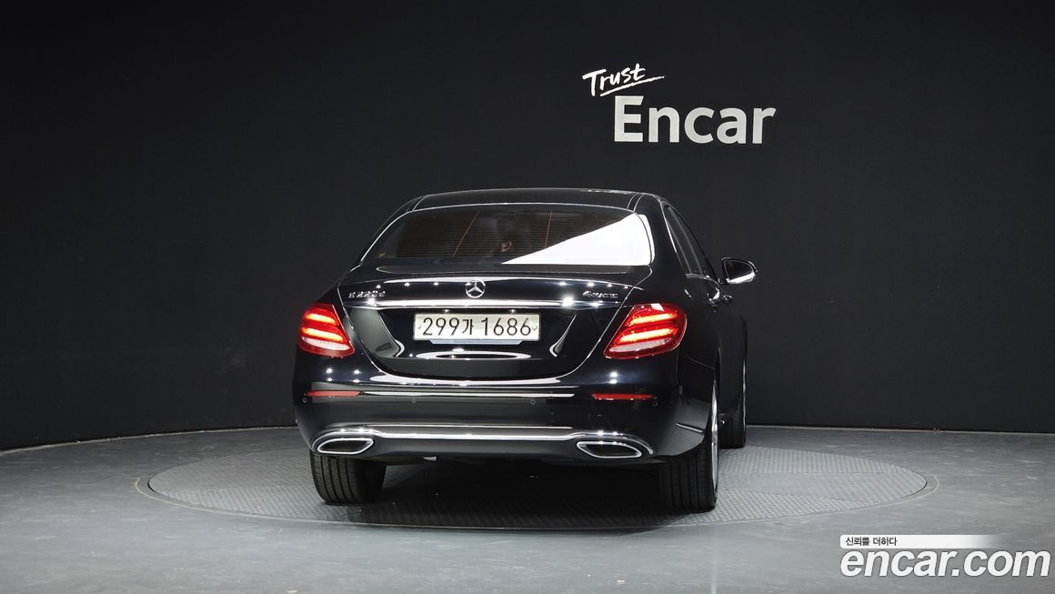 Mercedes-Benz E-Class 2020