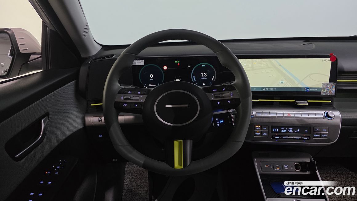 Hyundai Kona 2025