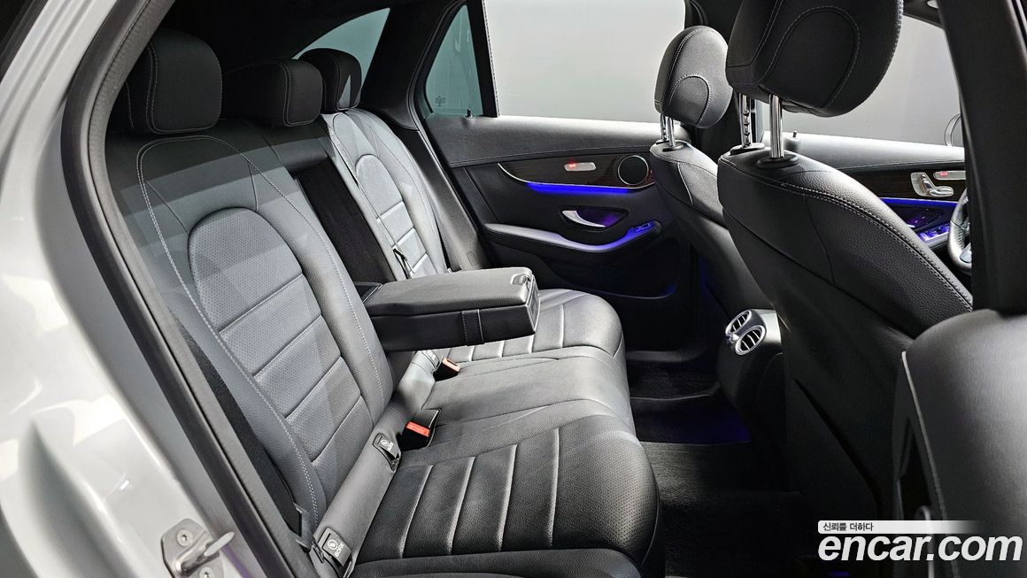 Mercedes-Benz GLC-Class 2020