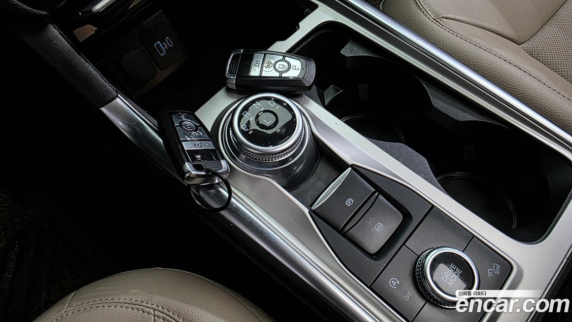 Ford Explorer 2021