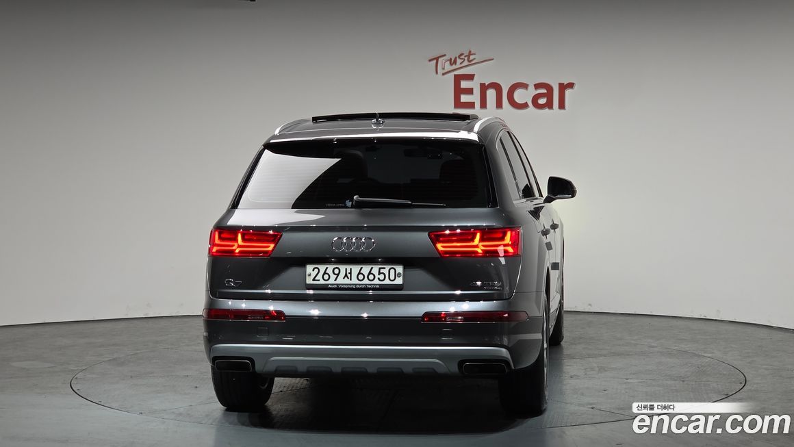 Audi Q7 2019