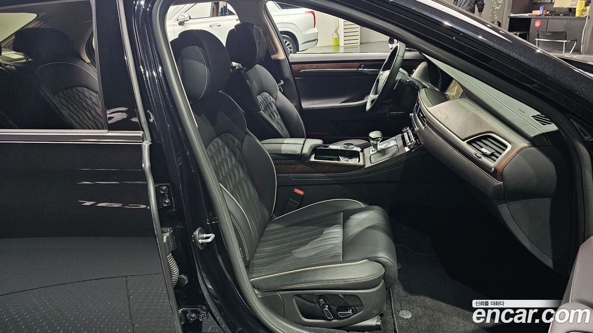 Genesis G90 2021