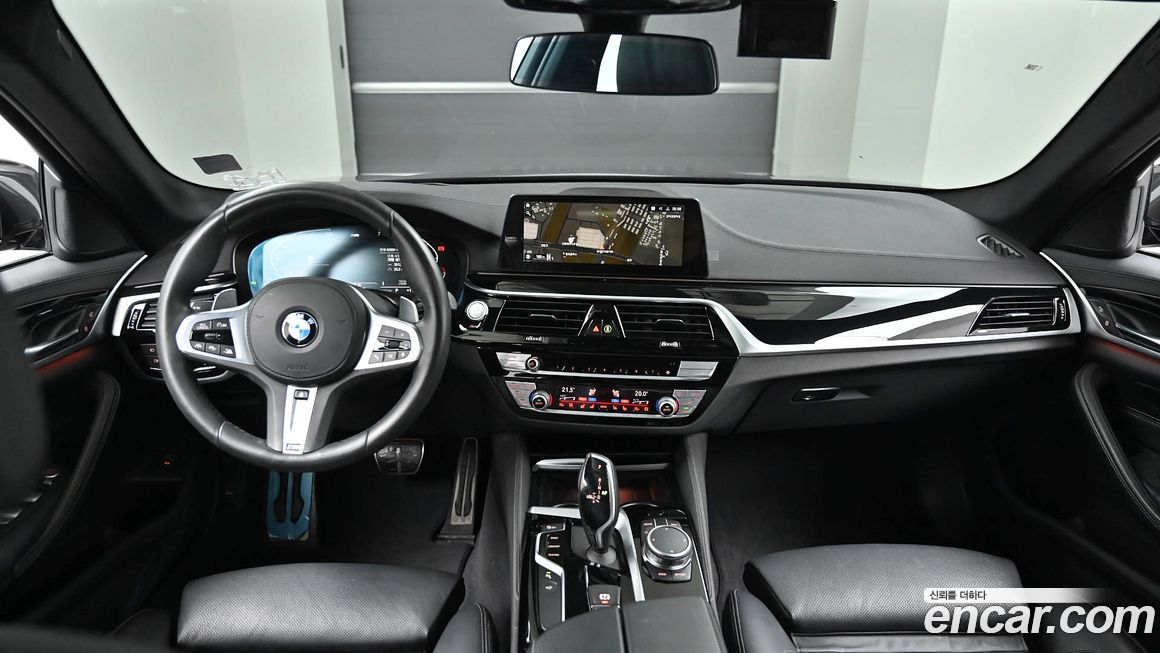 BMW 5-Series 2020