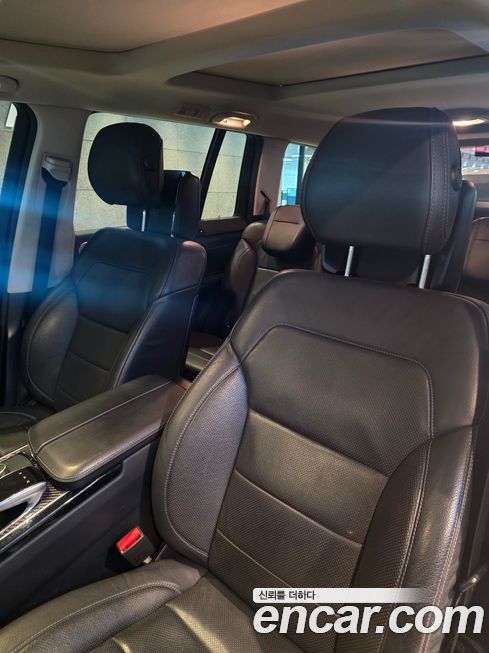 Mercedes-Benz GLS-Class 2017