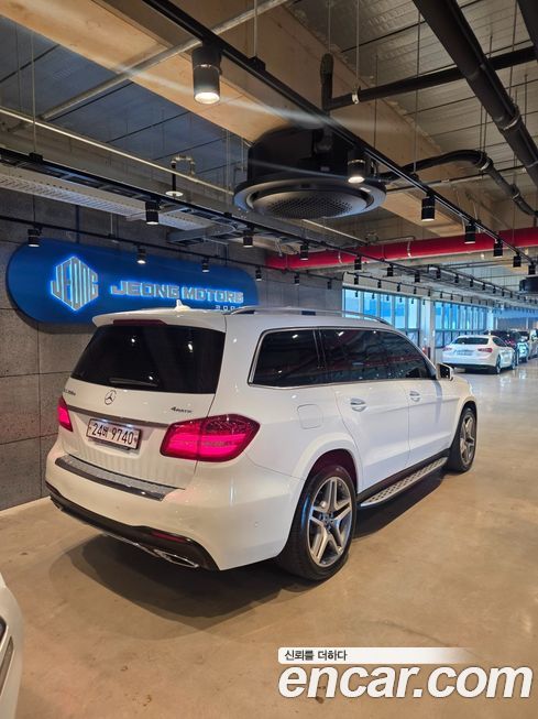 Mercedes-Benz GLS-Class 2017