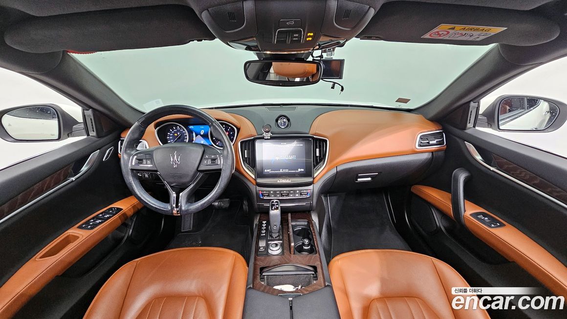 Maserati Ghibli 2020