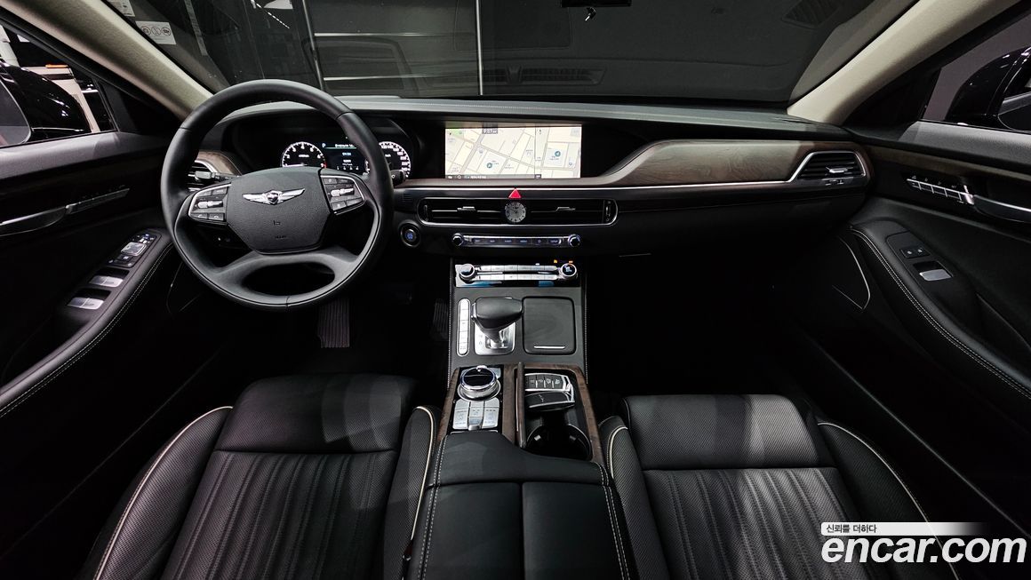 Genesis G90 2021
