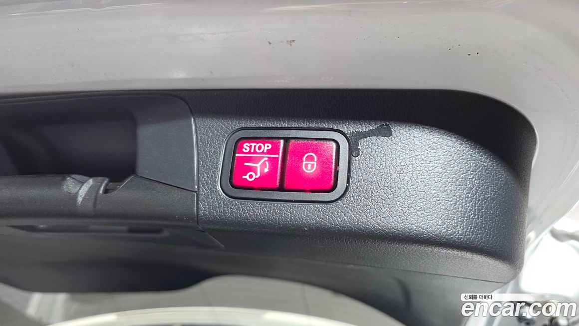 Mercedes-Benz GLB-Class 2021