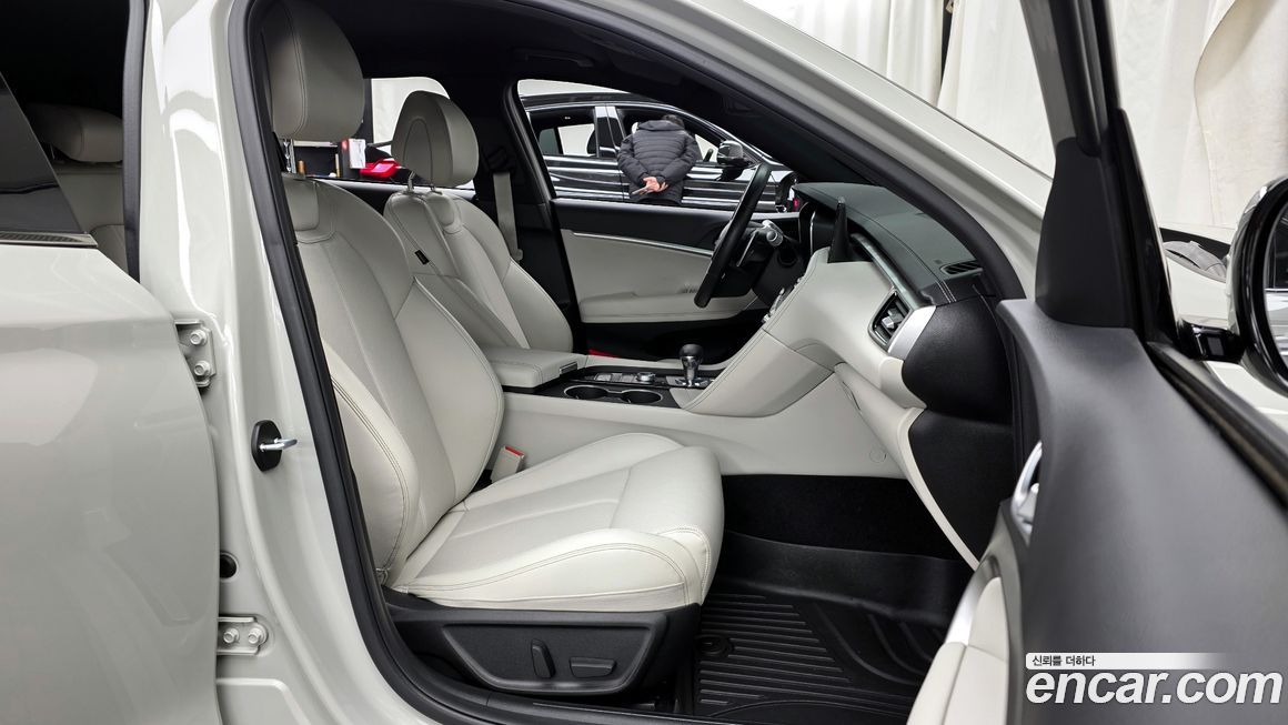 Genesis G70 2024