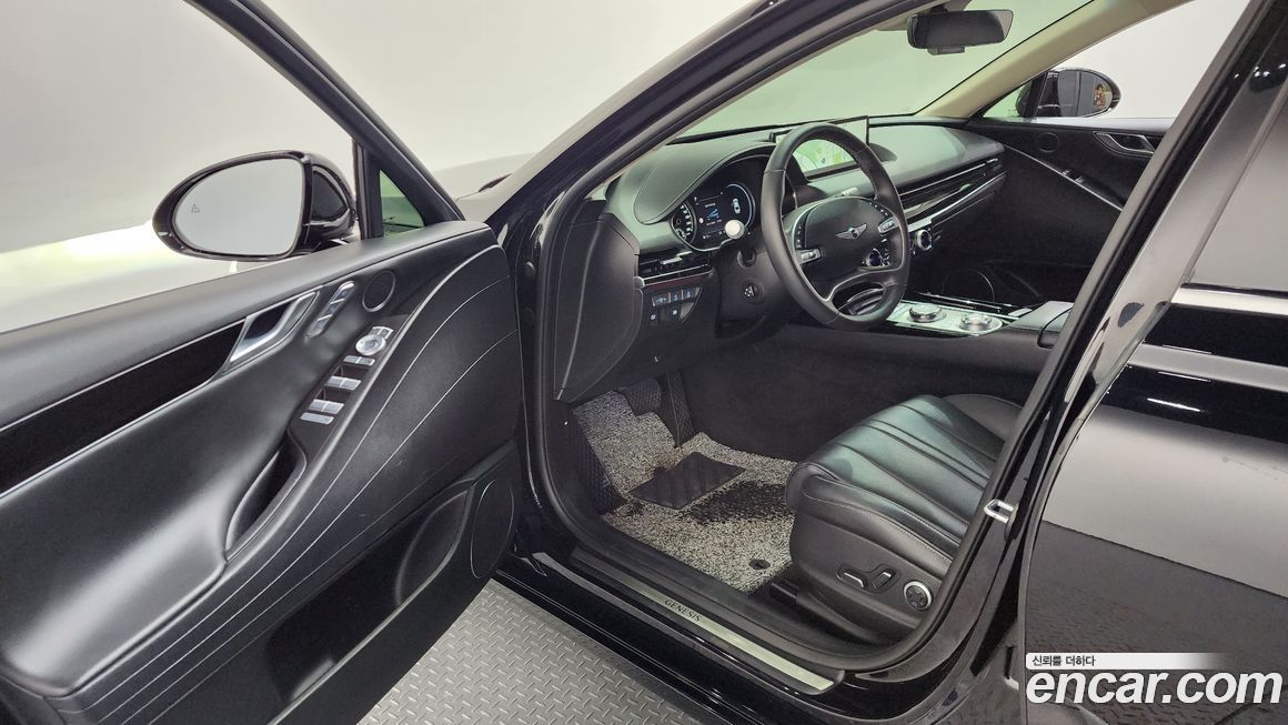 Genesis G80 2023