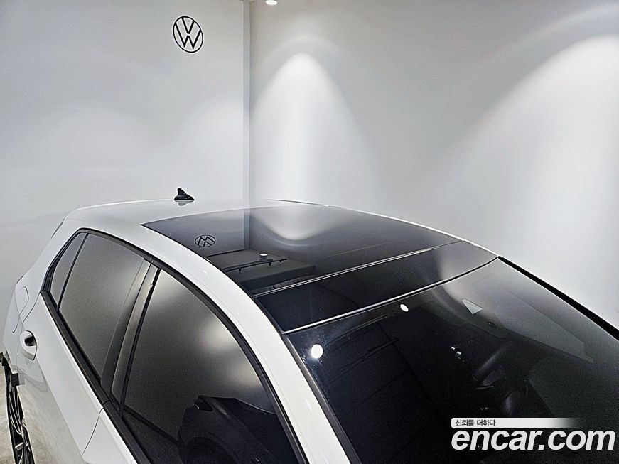 Volkswagen Golf 2024