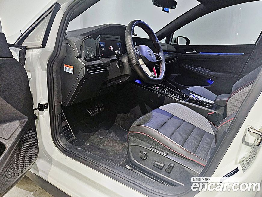 Volkswagen Golf 2024