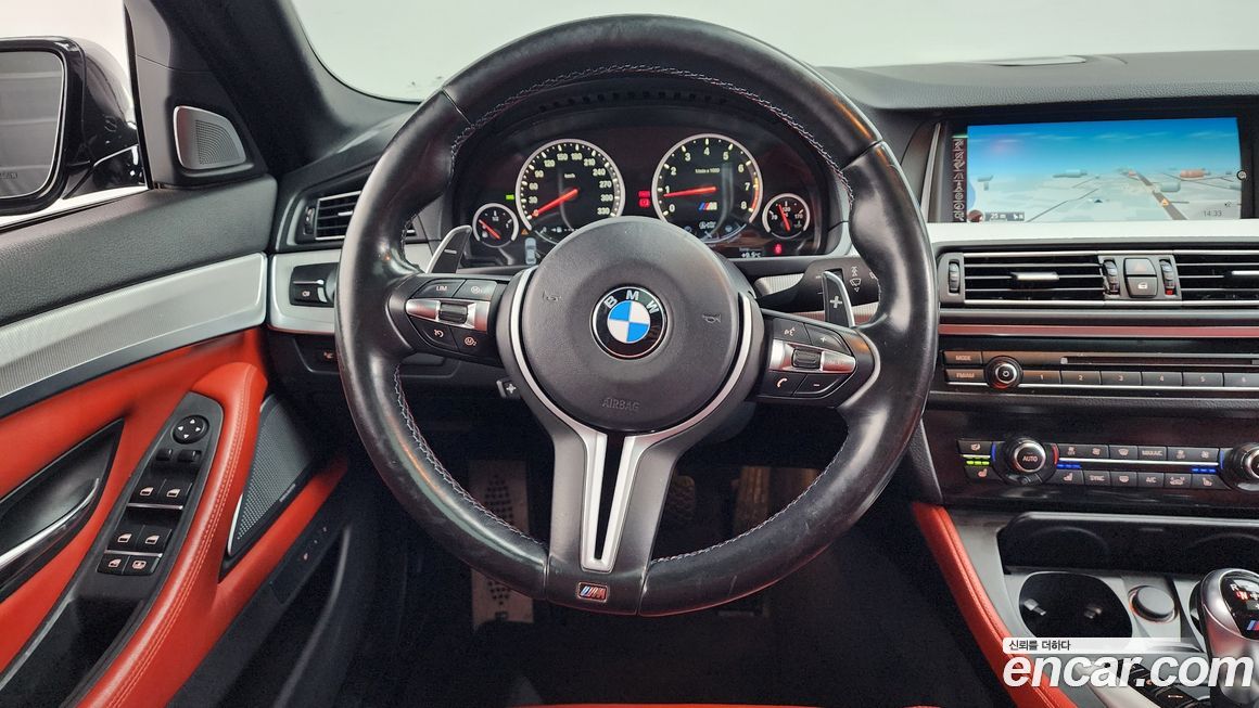 BMW M5 2016