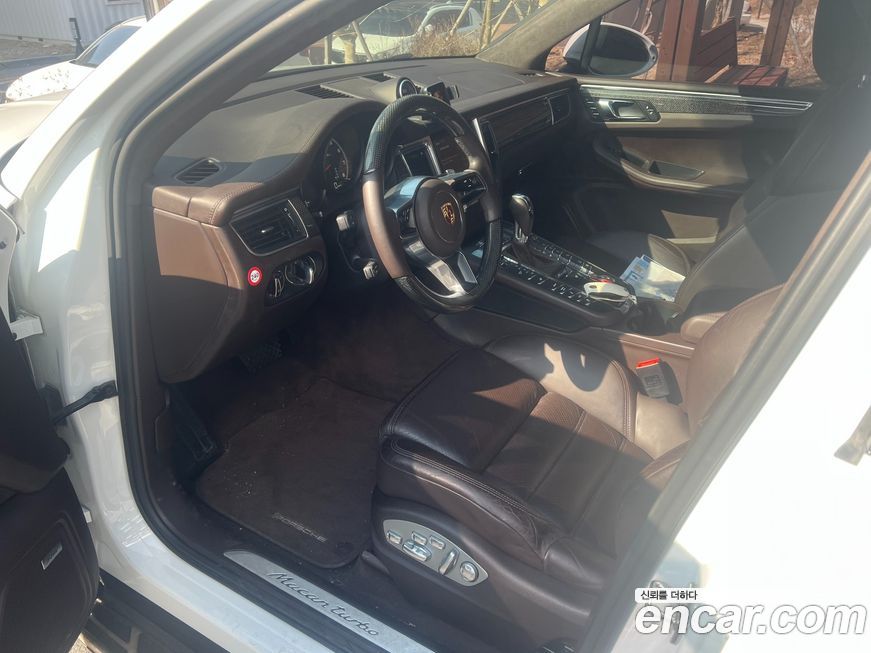 Porsche Macan 2014