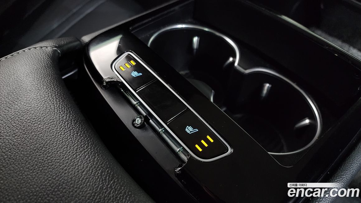 Genesis G80 2023