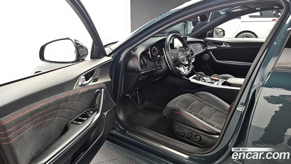 Kia Stinger 2023