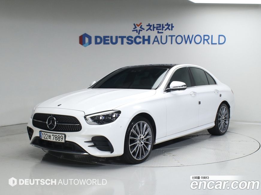 Mercedes-Benz E-Class 2022
