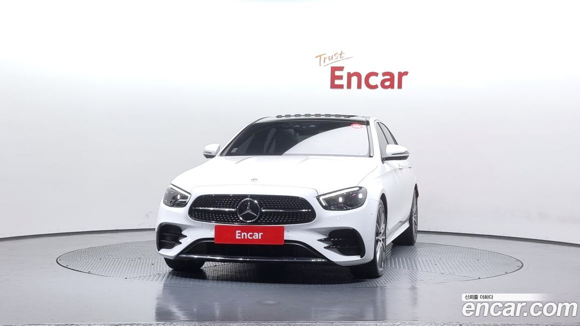 Mercedes-Benz E-Class 2021