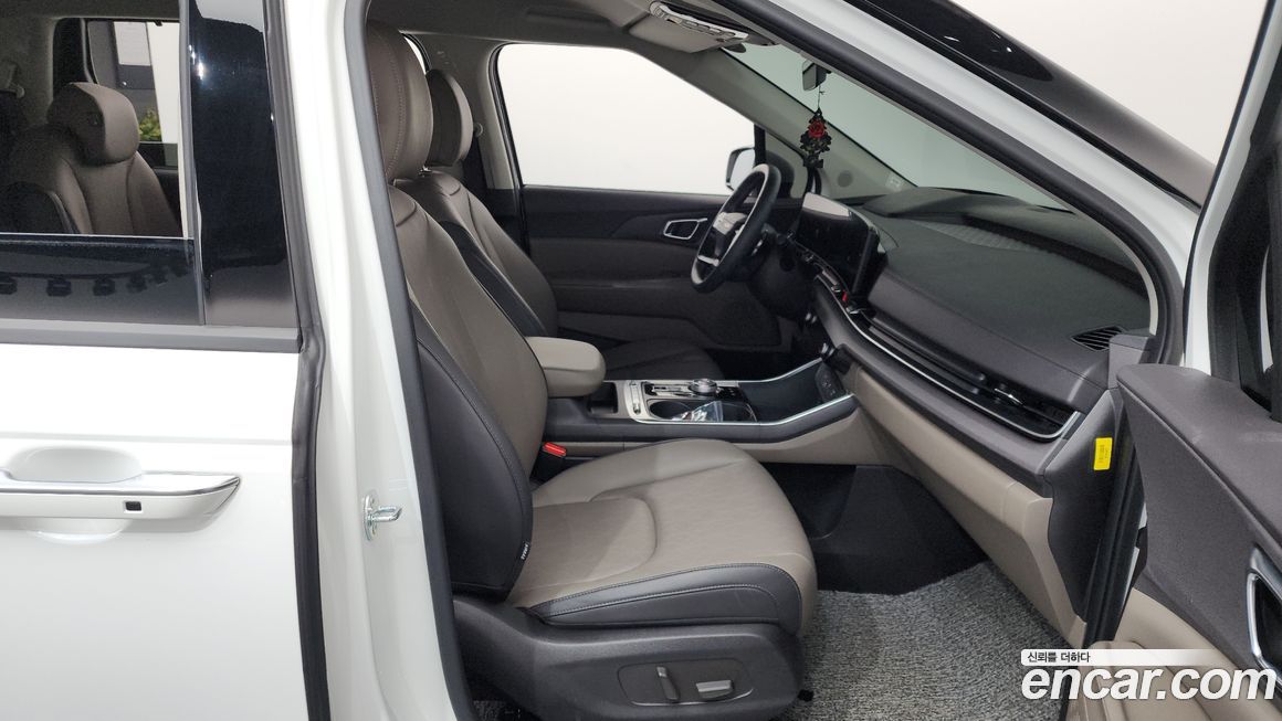 Kia Canival 2025