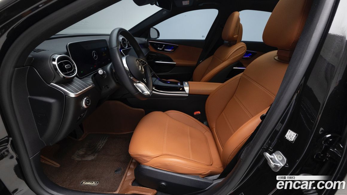 Mercedes-Benz C-Class 2024