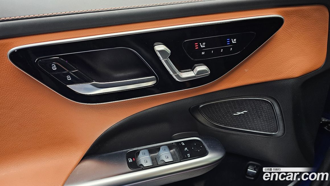 Mercedes-Benz C-Class 2022