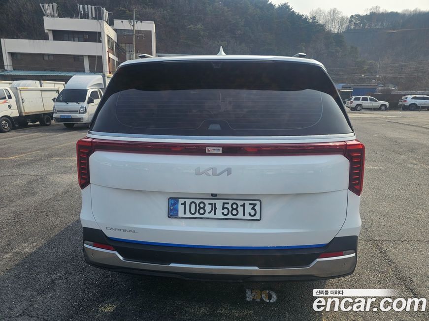 Kia Canival 2024