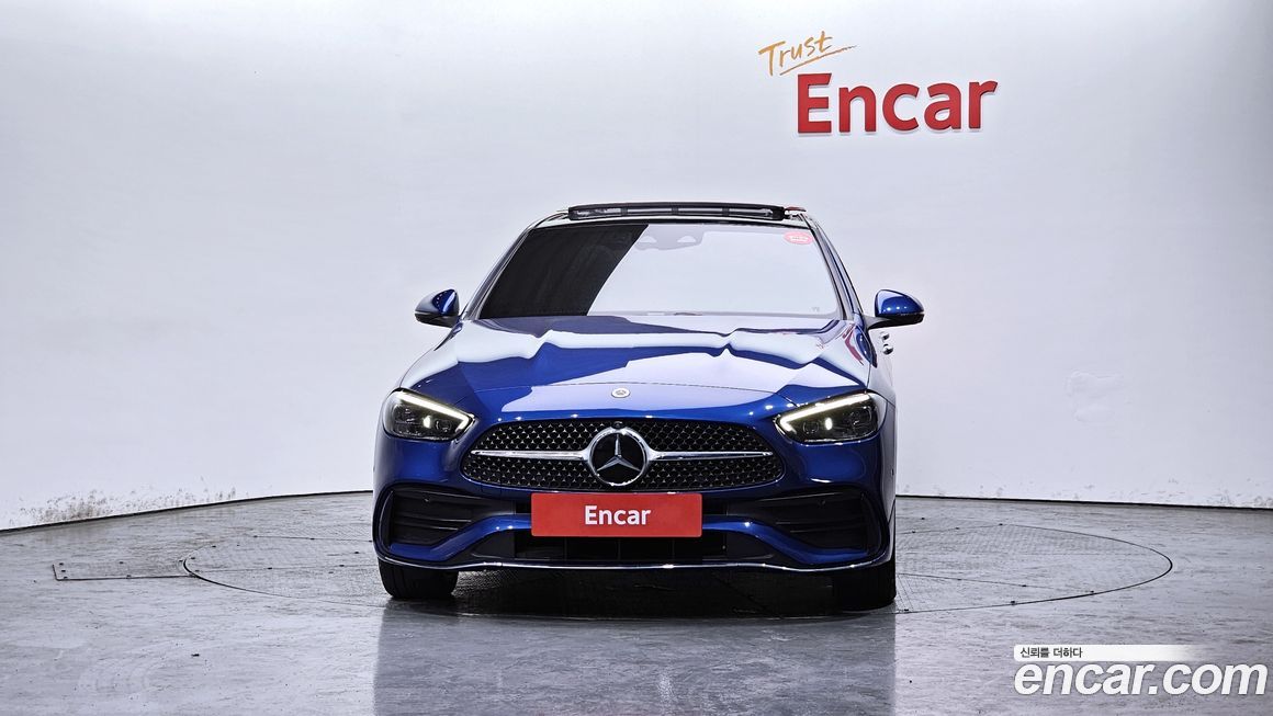 Mercedes-Benz C-Class 2022