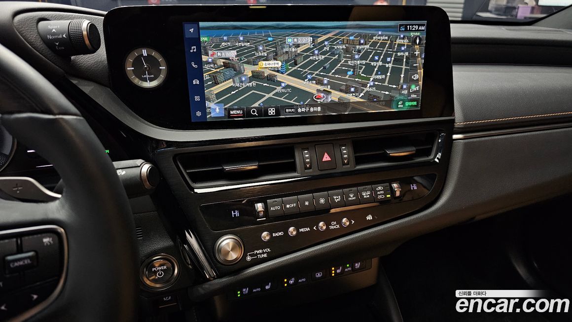 Lexus ES 2024