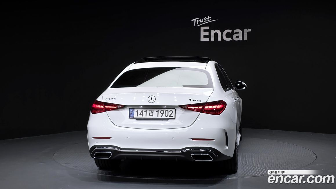 Mercedes-Benz C-Class 2022