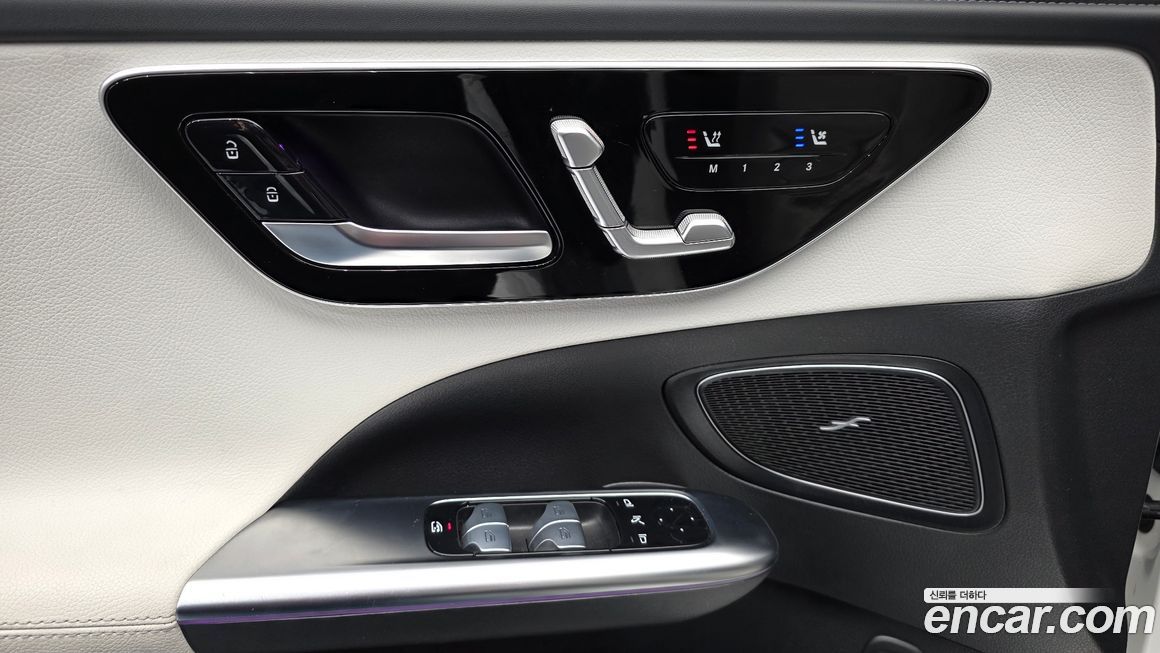 Mercedes-Benz C-Class 2022