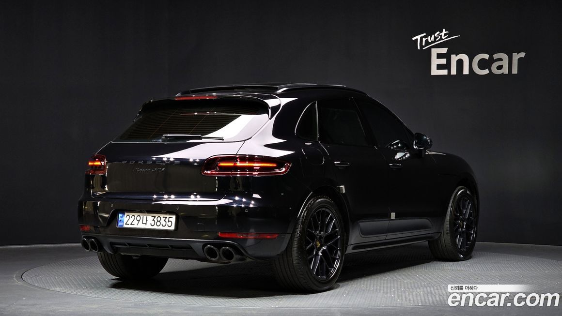 Porsche Macan 2018