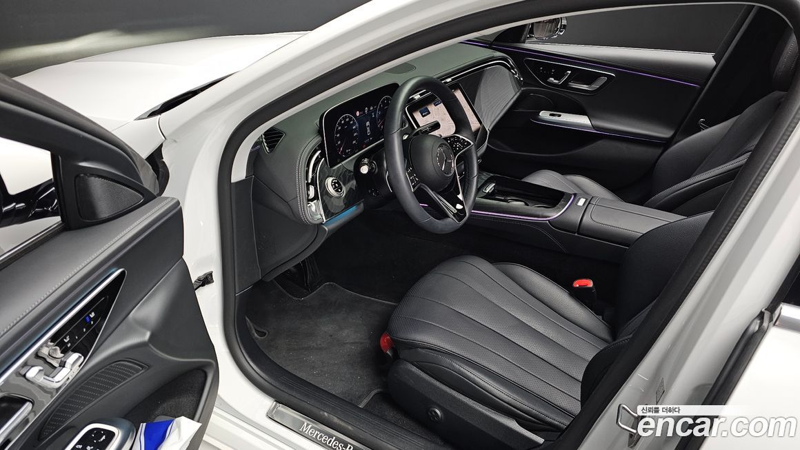 Mercedes-Benz E-Class 2025