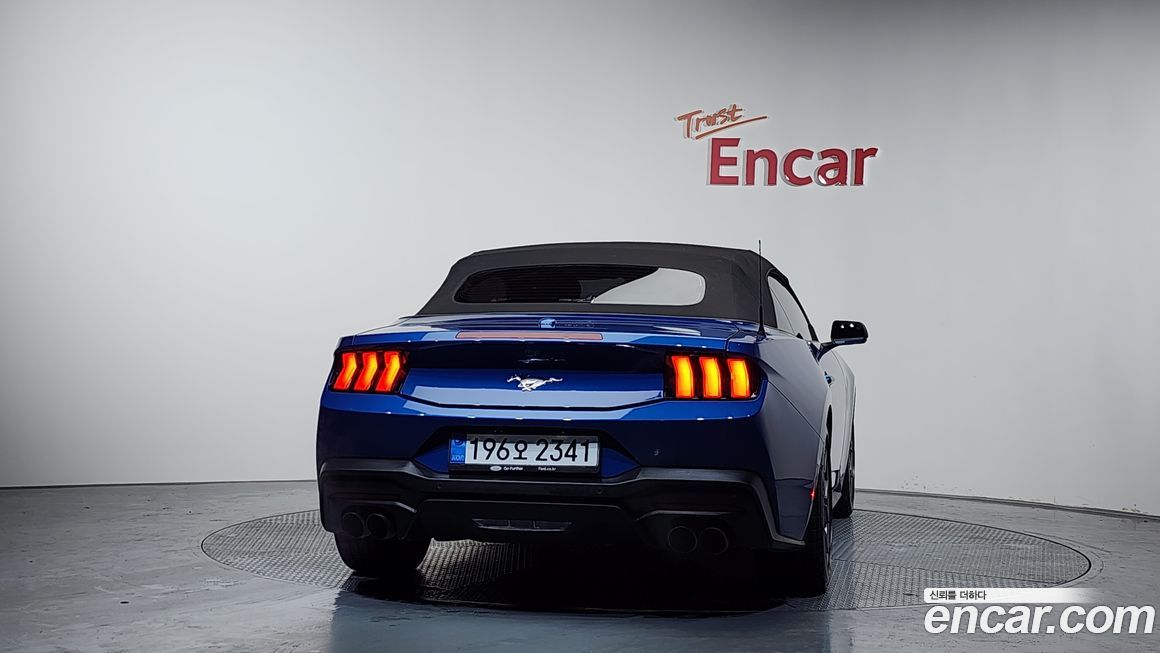 Ford Mustang 2024