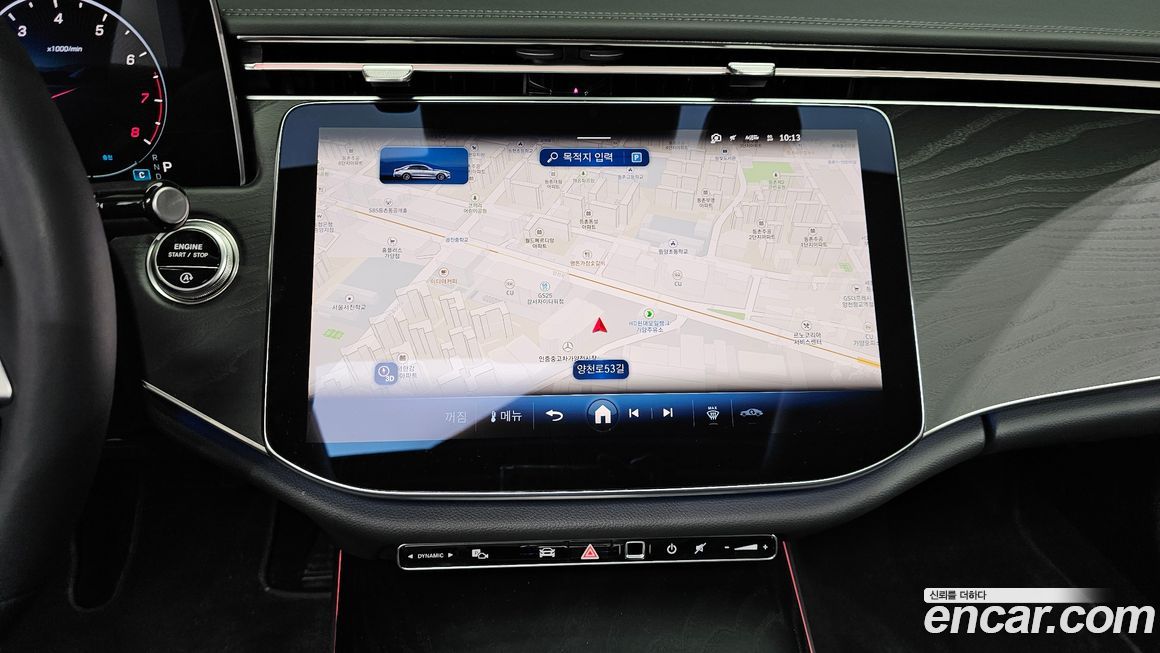 Mercedes-Benz E-Class 2025