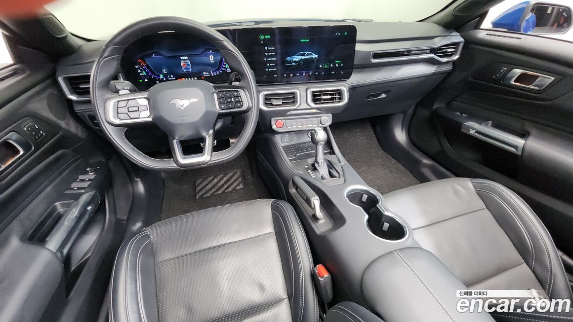 Ford Mustang 2024