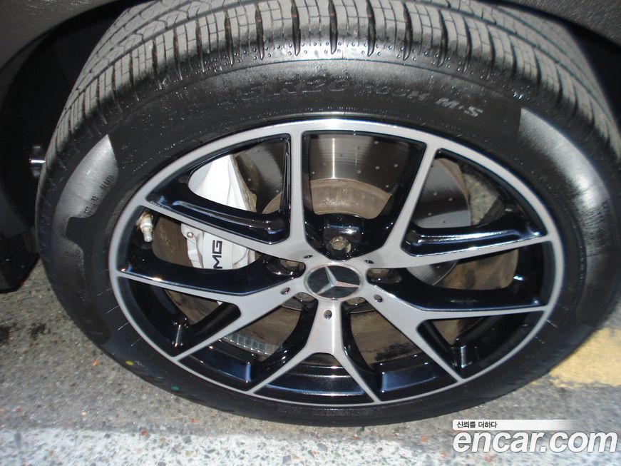 Mercedes-Benz GLC-Class 2022