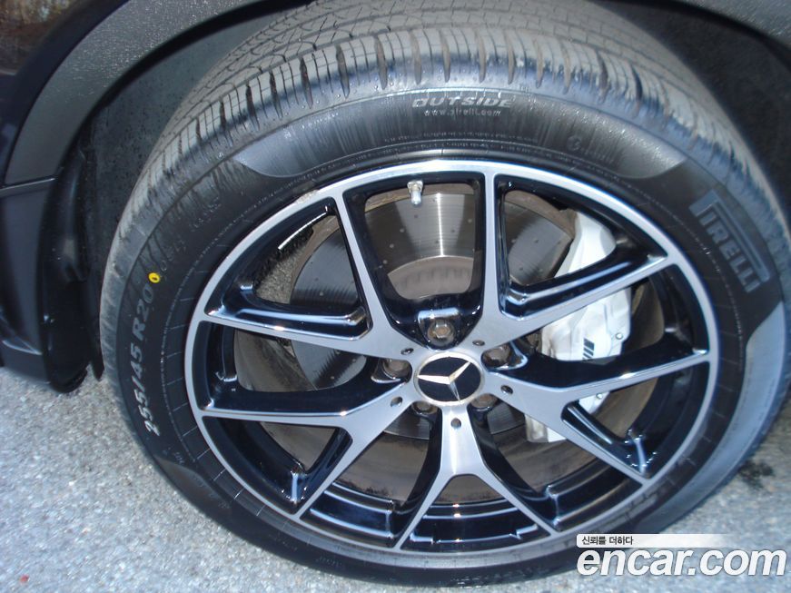 Mercedes-Benz GLC-Class 2022