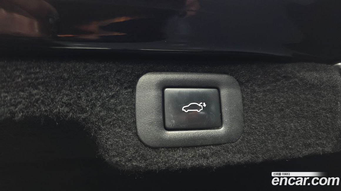 Lexus LS 2020