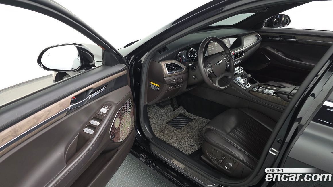 Genesis G90 2021