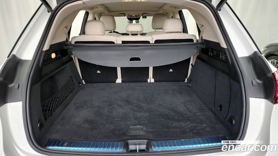 Mercedes-Benz GLE-Class 2023