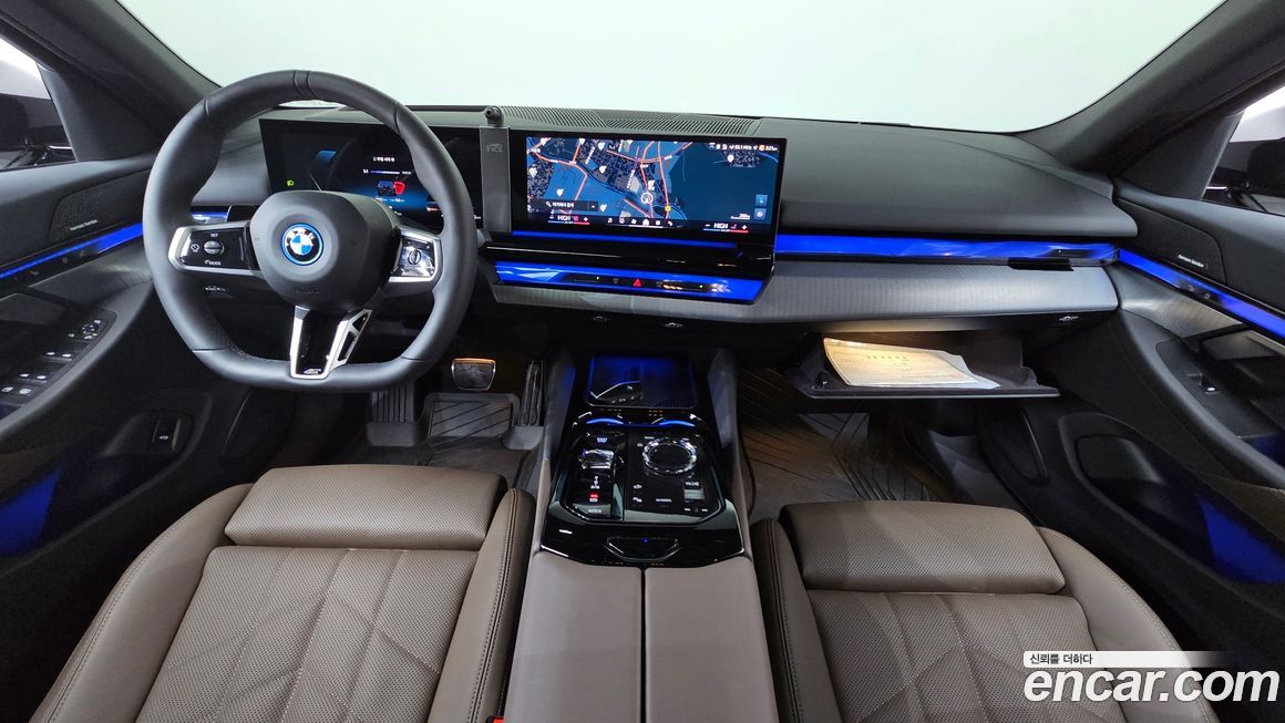 BMW i5 2025
