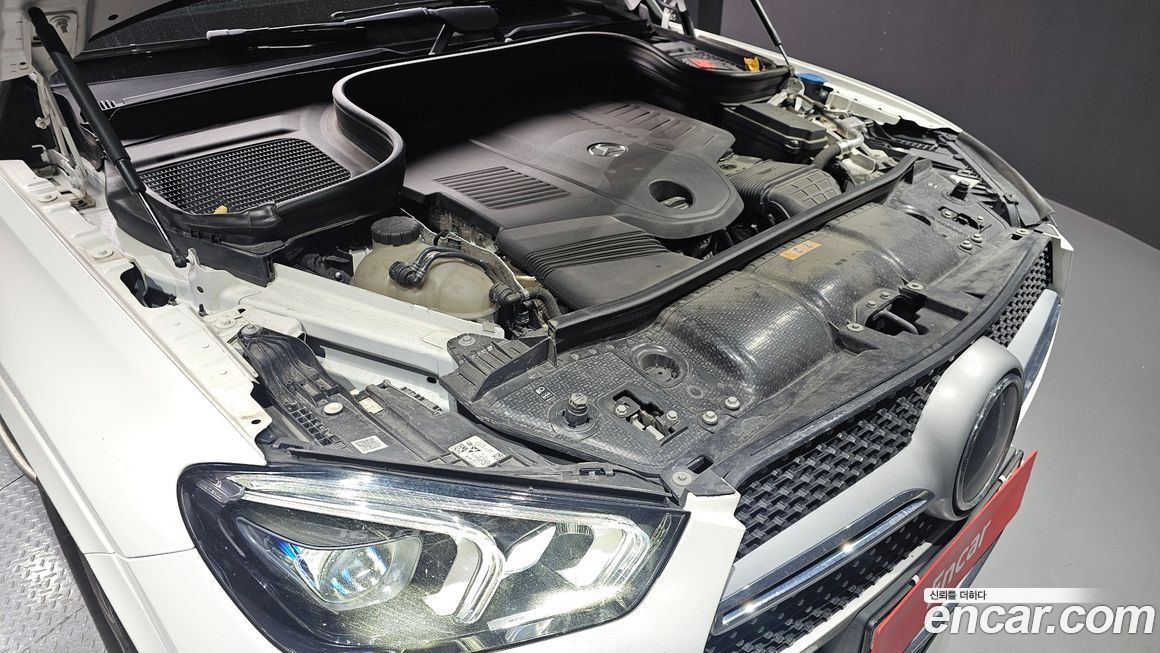 Mercedes-Benz GLE-Class 2021