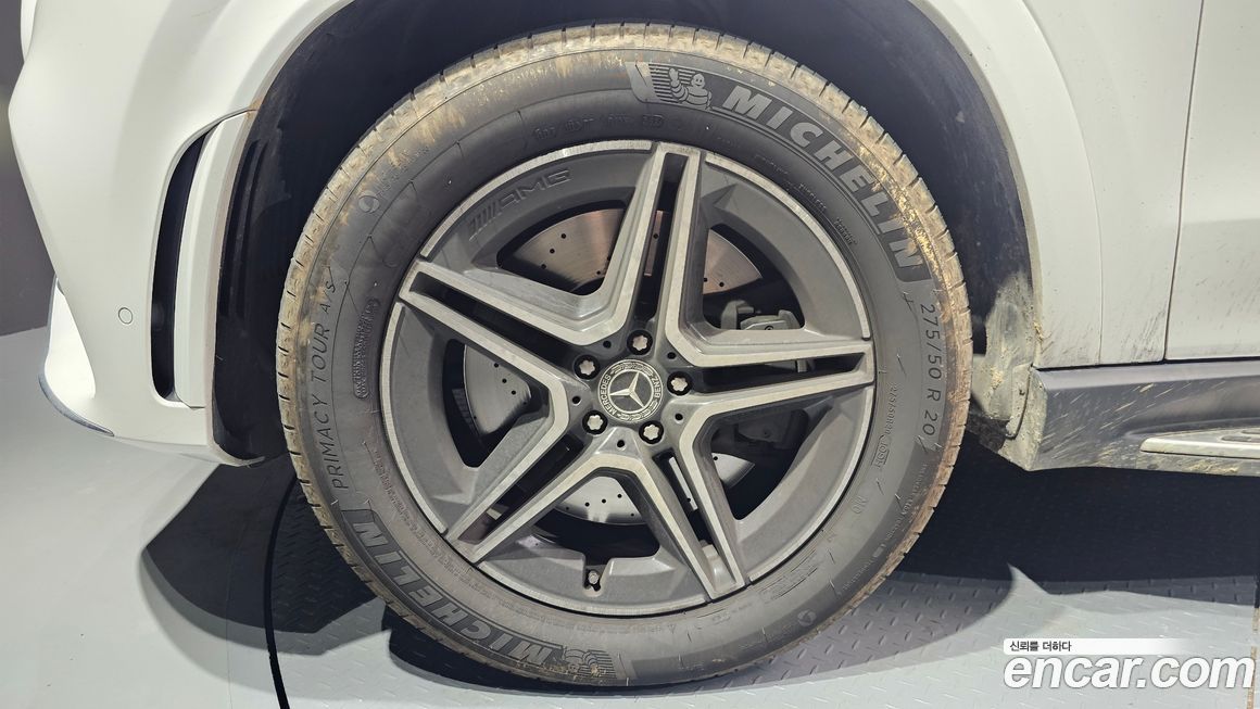 Mercedes-Benz GLE-Class 2021