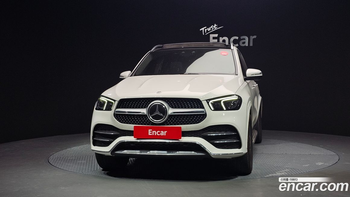 Mercedes-Benz GLE-Class 2021