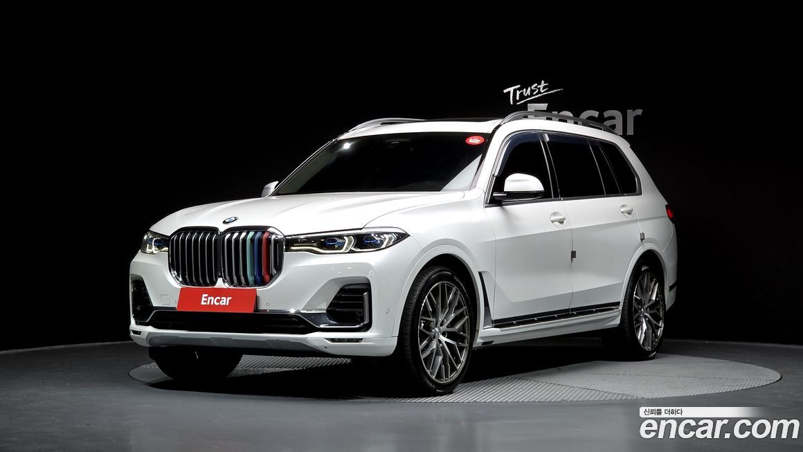 BMW X7 2021