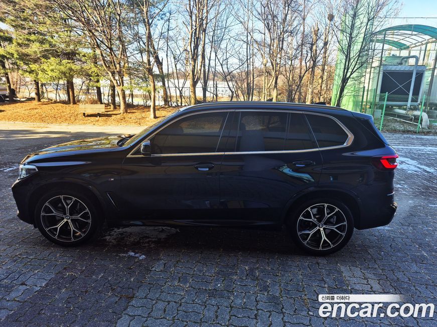 BMW X5 2021