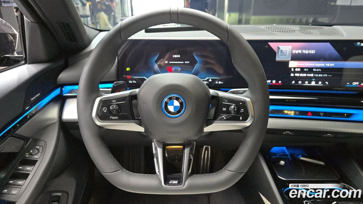 BMW i5 2025