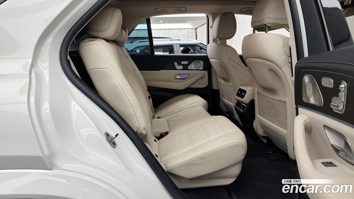 Mercedes-Benz GLE-Class 2023